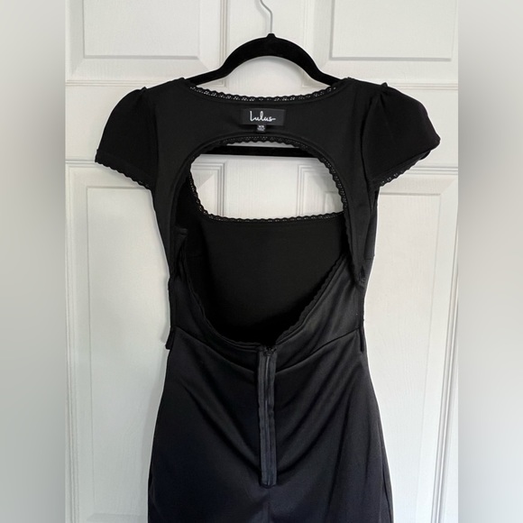 🖤Lulu’s Serena Bodycon Dress🖤 - Picture 11 of 15